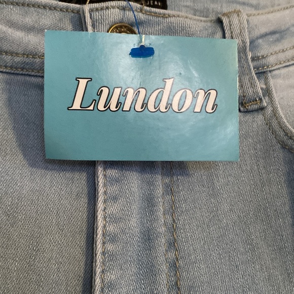 JC JQ Light Blue High Waist Stretchy Flared Bottom Denim Destroyed Jeans NEW - Picture 13 of 15